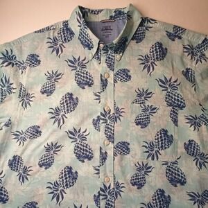 Men's Izod Blue Hawaiian Pineapple Shirt‎ Size XLT Button Down Short Sleeve